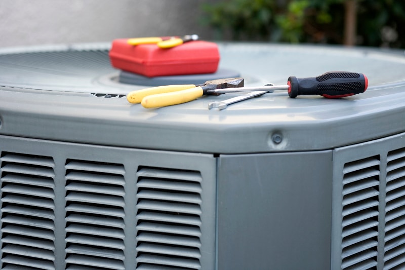3 Steps to Maintaining the AC System in Your Jacksonville, FL, Home